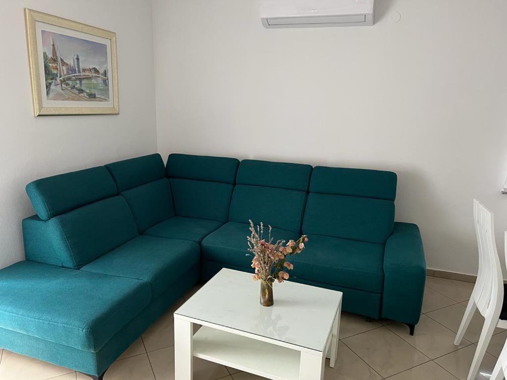 Apartments Purkovic Vodice Exterior foto